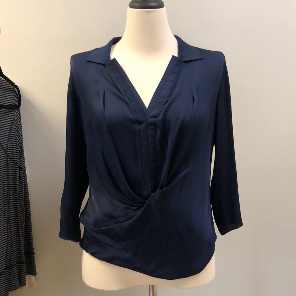 Elieta Hari Navy blouse